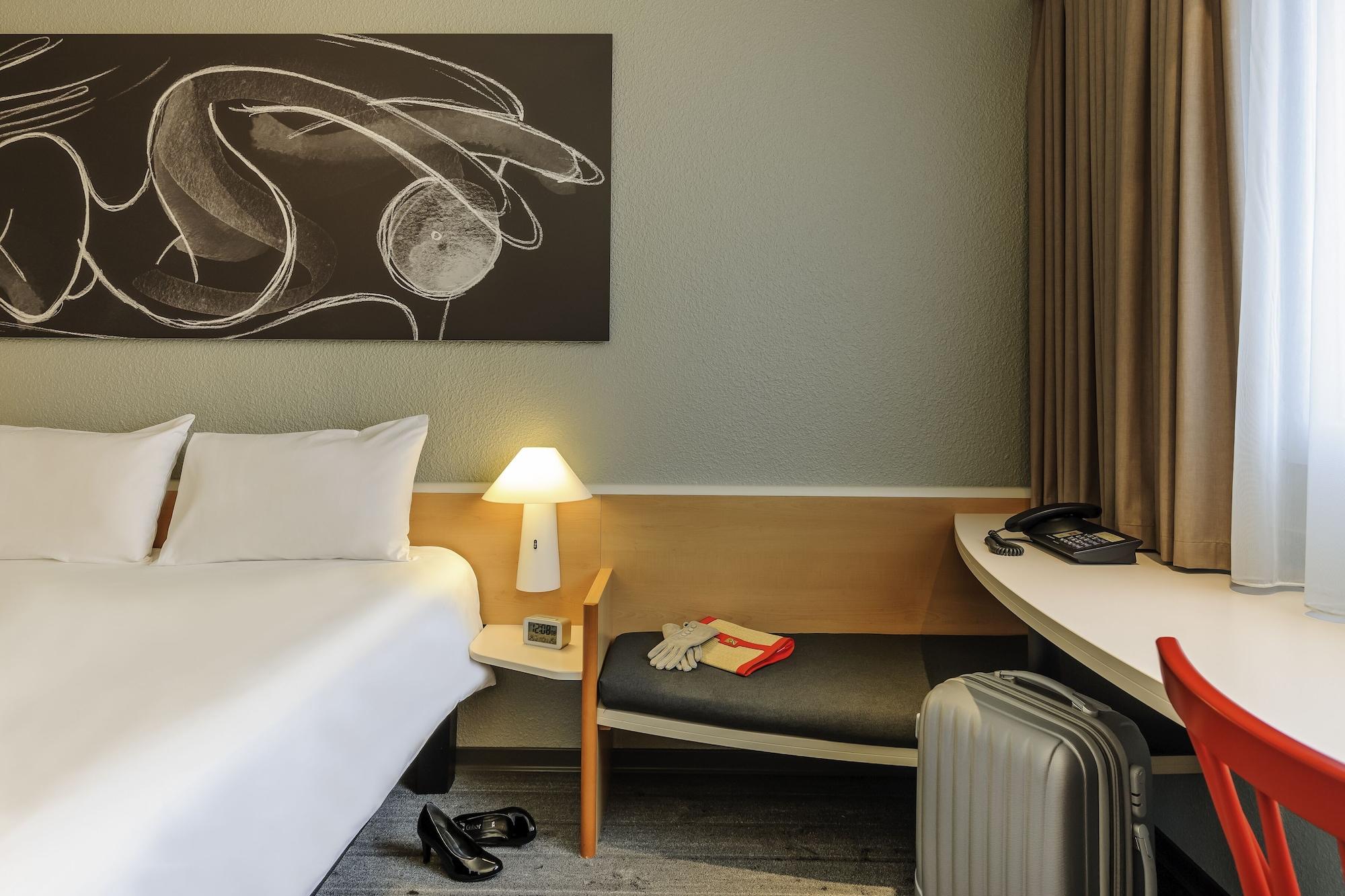 Ibis Hotel
